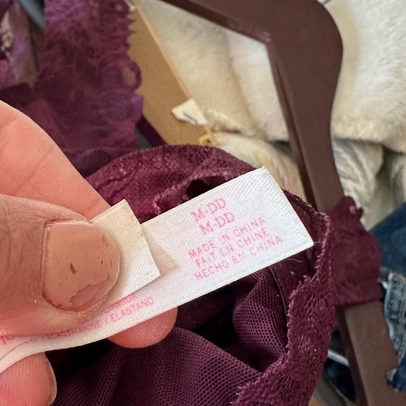 Victorias Secret Pink Wildflower High Neck Bra - Picture 4 of 4